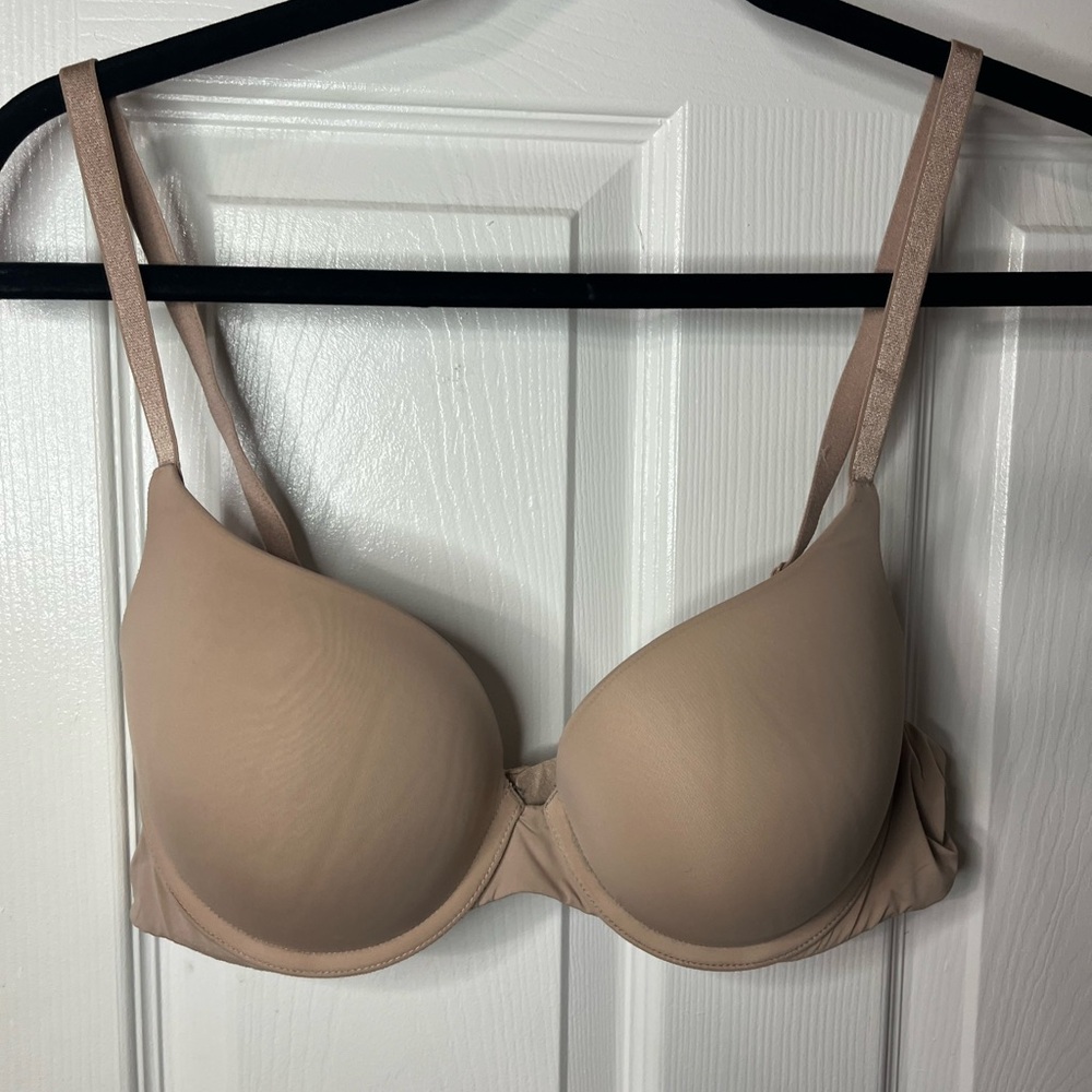 Victoria's Secret Tan T-Shirt Bra with Underwire Support